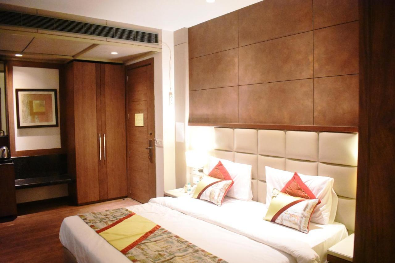 Lemonwood Suites By F9 Hotels - Trivoli Garden Chhatarpur New Delhi Exterior photo
