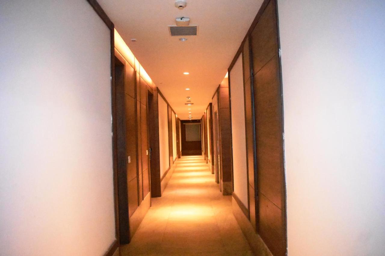 Lemonwood Suites By F9 Hotels - Trivoli Garden Chhatarpur New Delhi Exterior photo