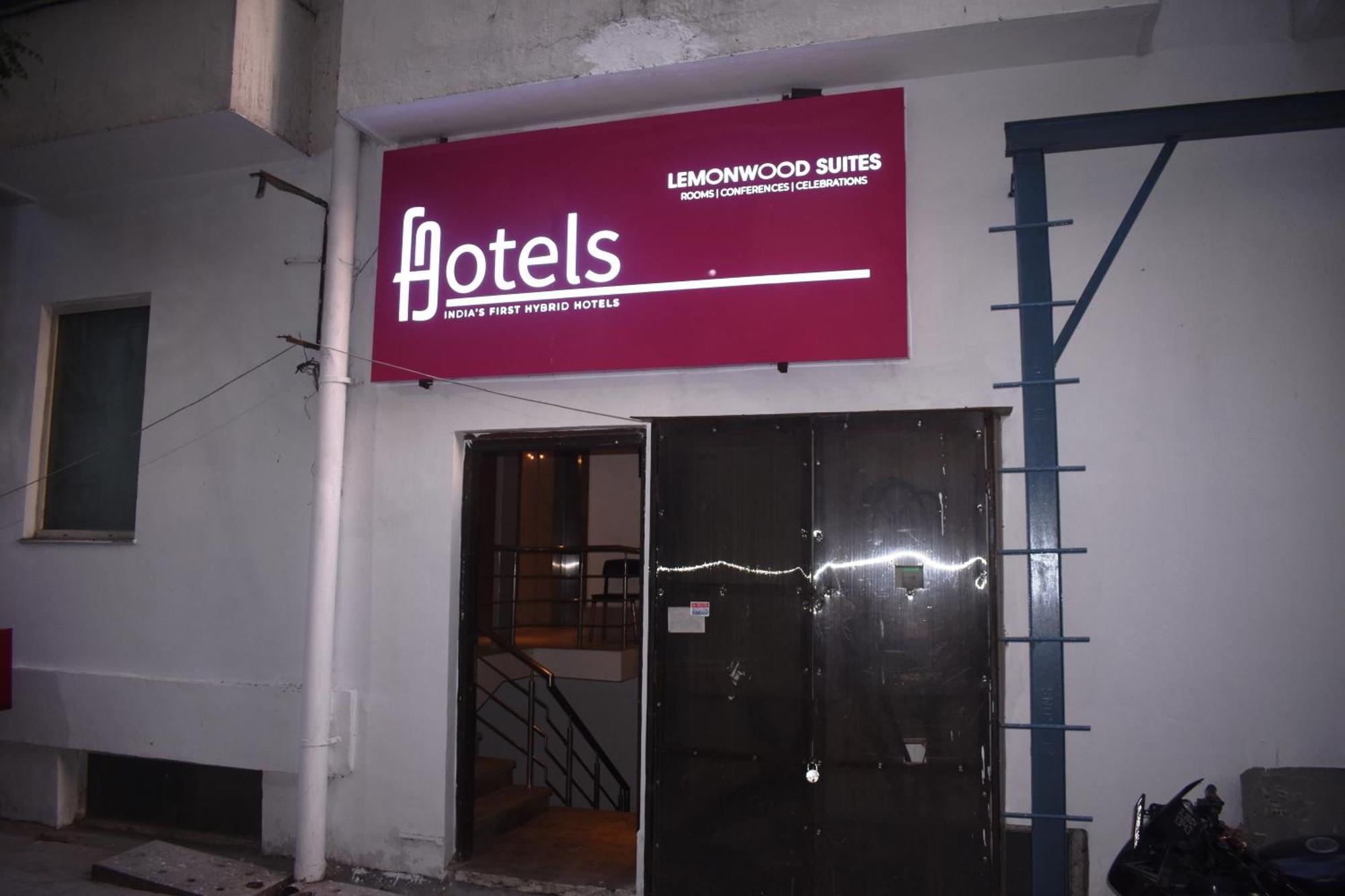 Lemonwood Suites By F9 Hotels - Trivoli Garden Chhatarpur New Delhi Exterior photo